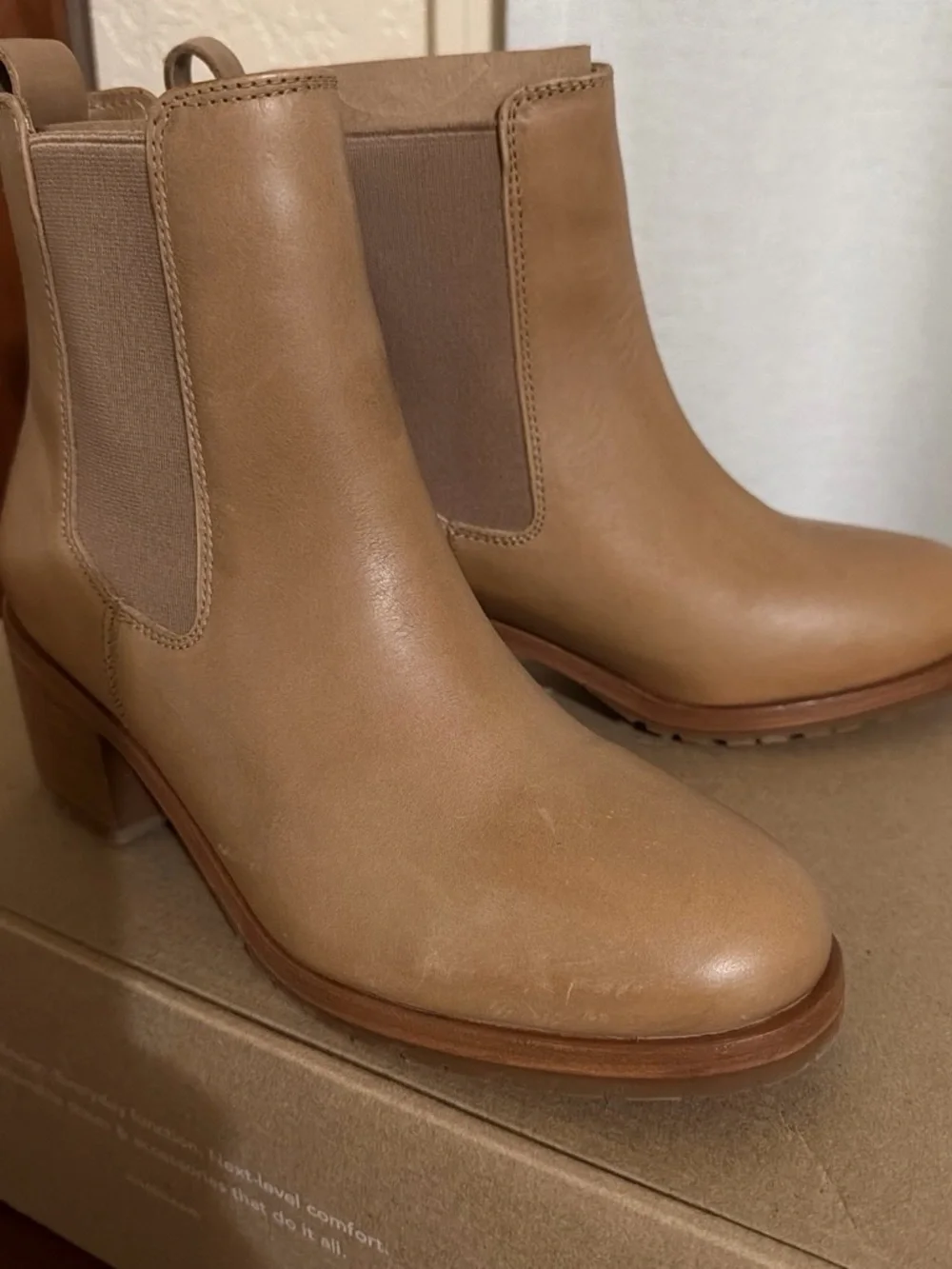 Nisolo brown almond